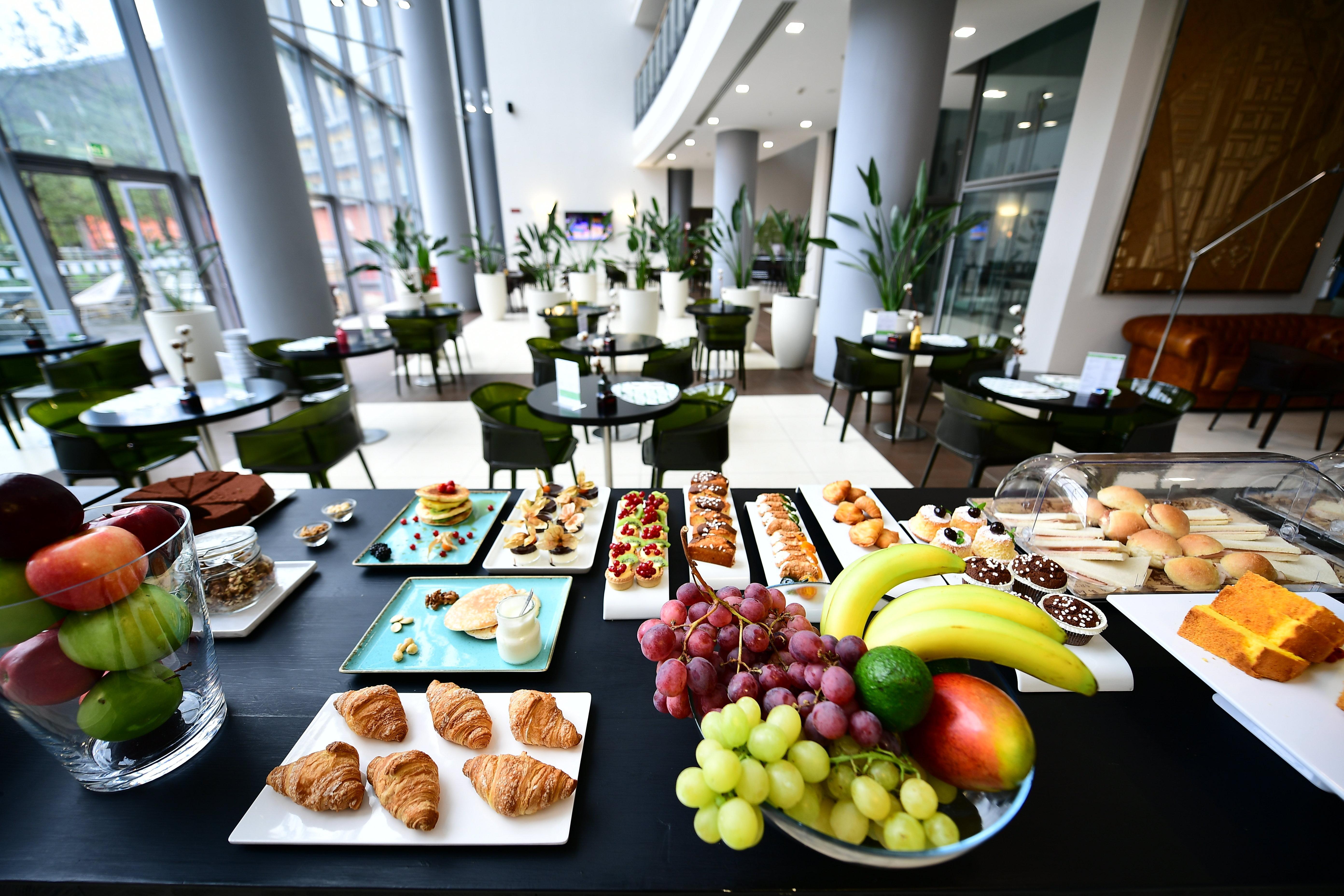 Holiday Inn Nola - Naples Vulcano Buono By Ihg Esterno foto