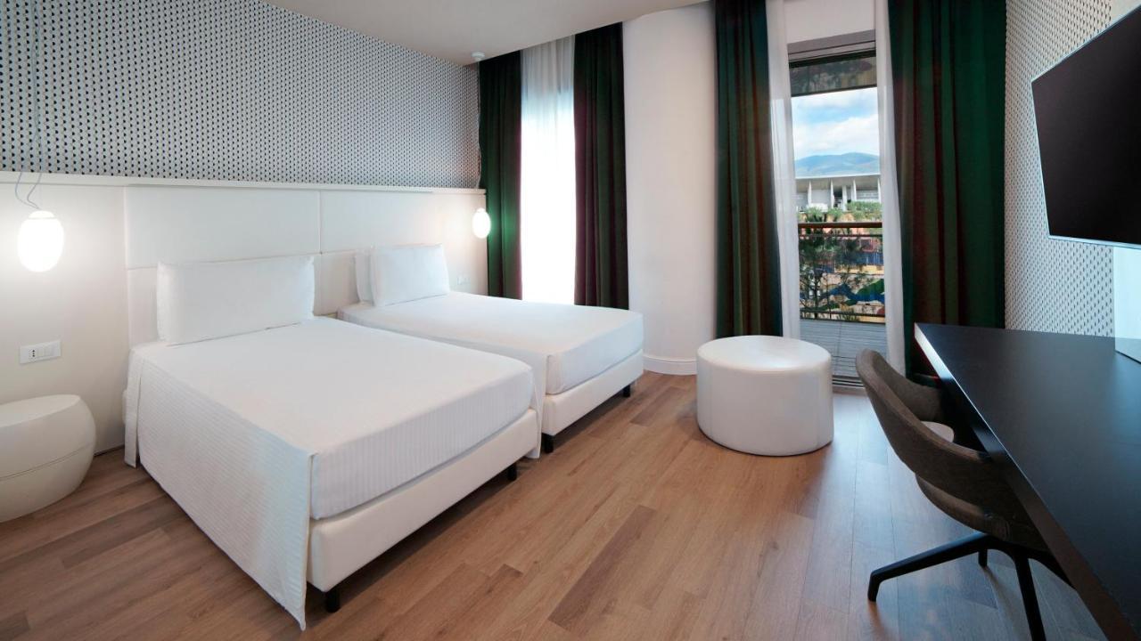 Holiday Inn Nola - Naples Vulcano Buono By Ihg Esterno foto